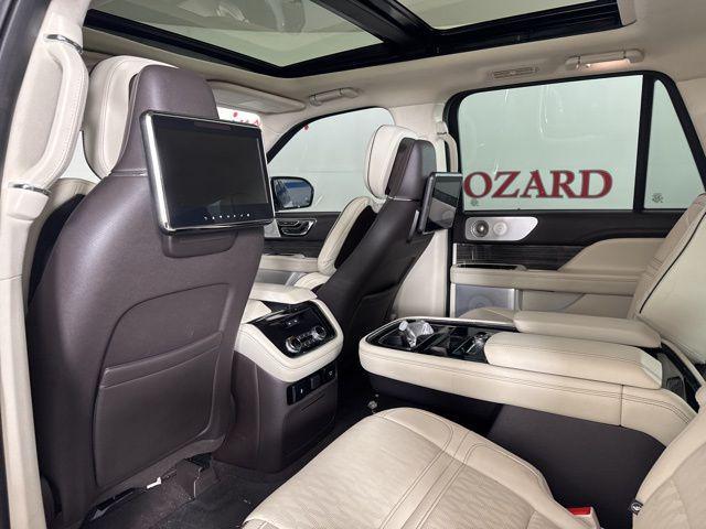 used 2020 Lincoln Navigator car, priced at $44,500