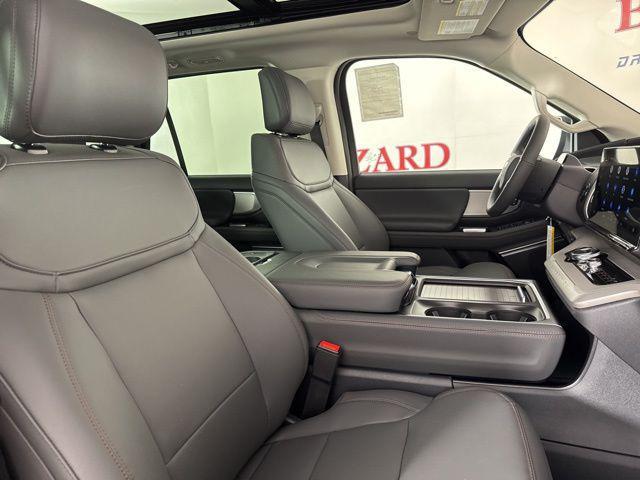 new 2025 Ford Expedition car, priced at $68,666