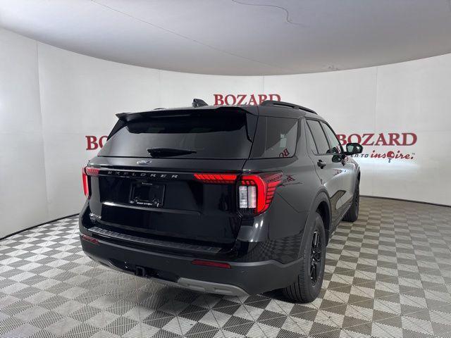 new 2025 Ford Explorer car, priced at $44,369