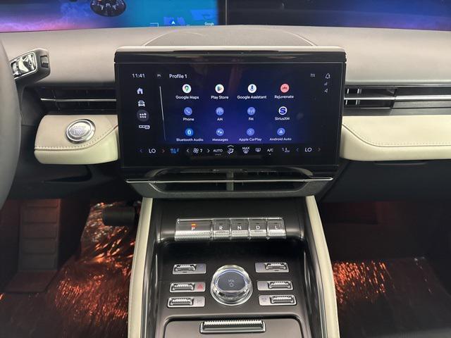 new 2025 Lincoln Nautilus car, priced at $59,544