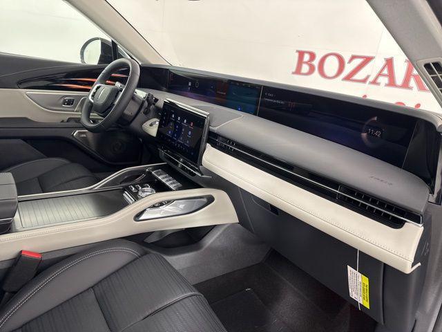 new 2025 Lincoln Nautilus car, priced at $60,867