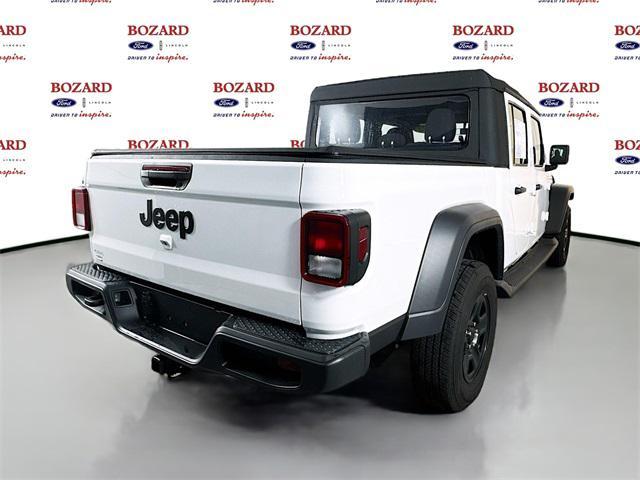 used 2023 Jeep Gladiator car, priced at $32,000