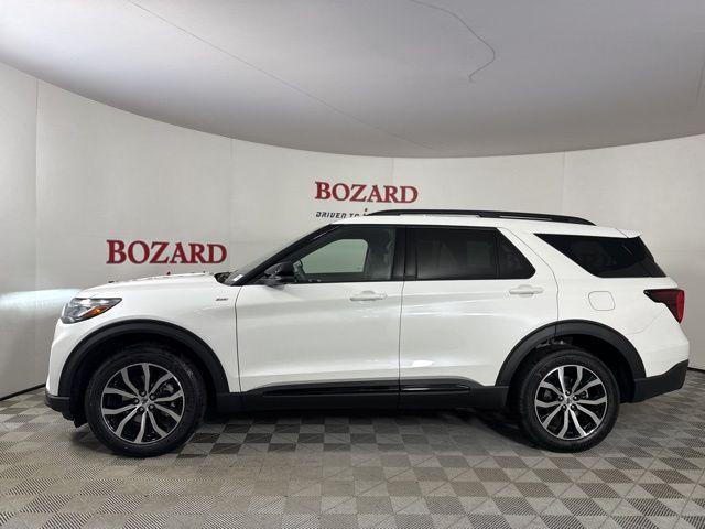 new 2025 Ford Explorer car, priced at $44,595