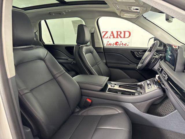 new 2025 Lincoln Aviator car, priced at $53,328