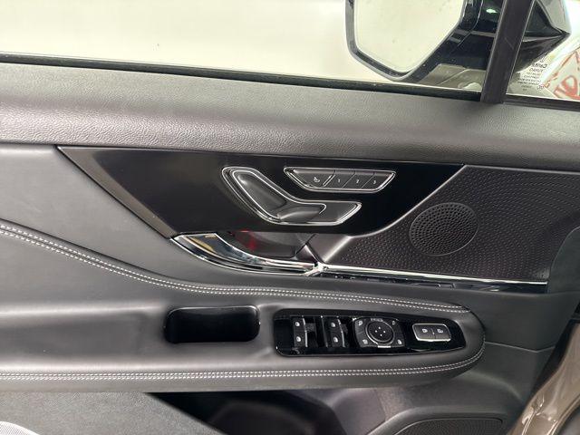 new 2025 Lincoln Corsair car, priced at $53,595
