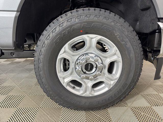 new 2025 Ford F-250 car, priced at $60,440