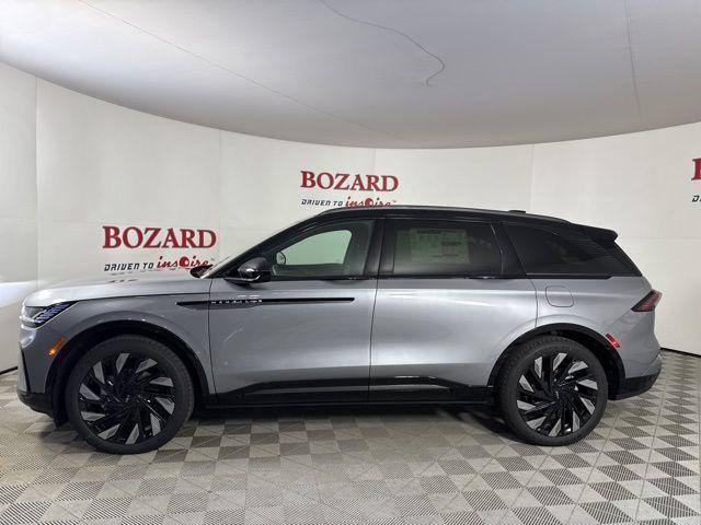 new 2025 Lincoln Nautilus car, priced at $62,059