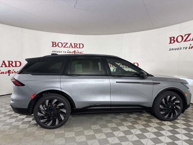 new 2025 Lincoln Nautilus car, priced at $62,059