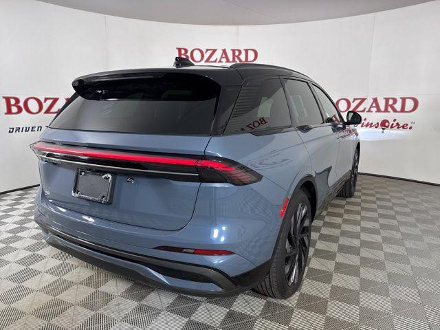 new 2025 Lincoln Nautilus car, priced at $64,317