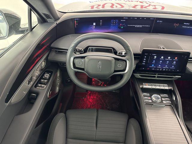 new 2025 Lincoln Nautilus car, priced at $64,317