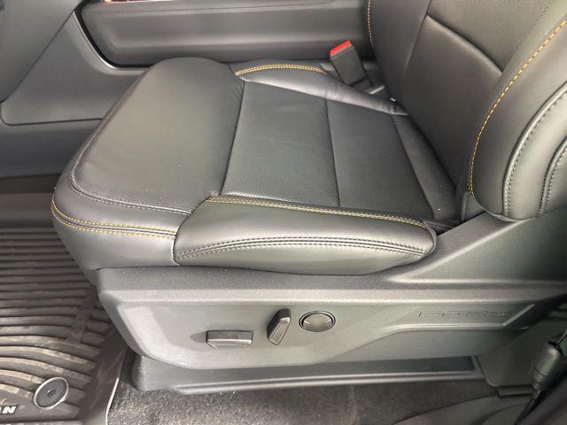 new 2025 Ford Expedition car, priced at $88,585