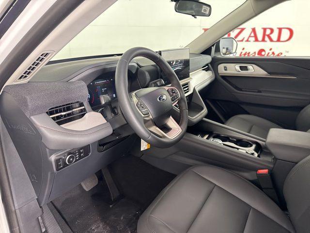 new 2025 Ford Explorer car, priced at $43,678