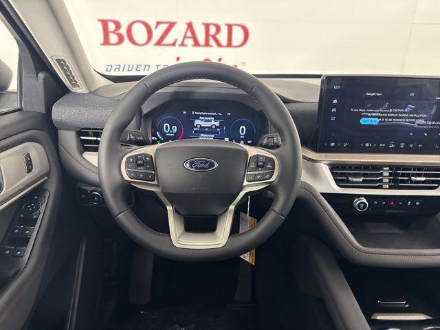 new 2025 Ford Explorer car, priced at $43,678