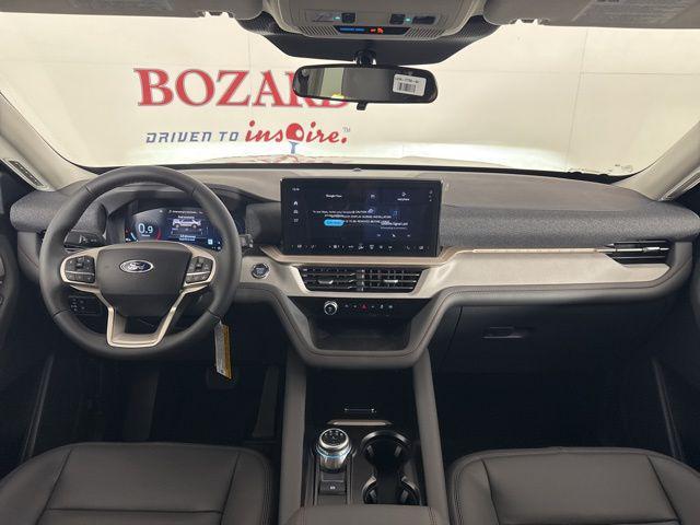 new 2025 Ford Explorer car, priced at $43,678