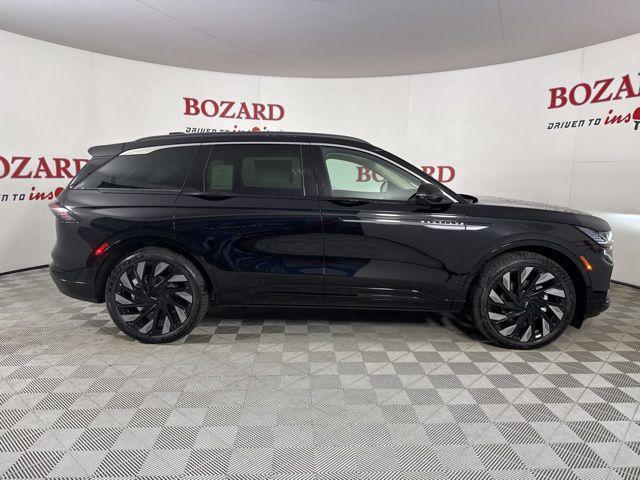 new 2025 Lincoln Nautilus car, priced at $78,645
