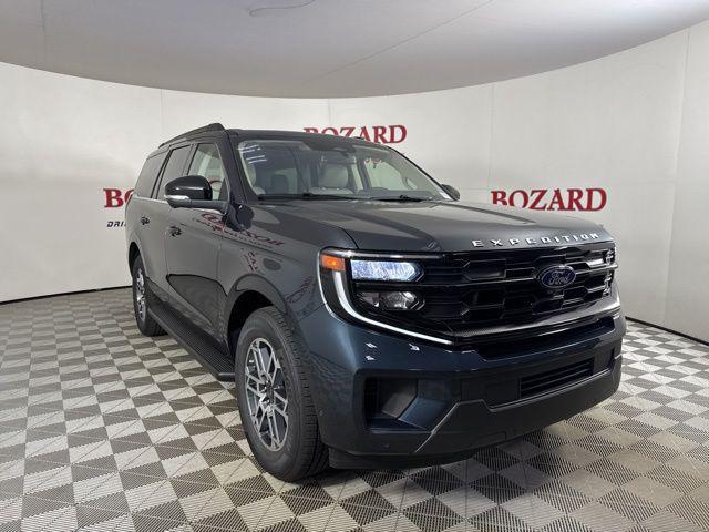 new 2025 Ford Expedition car, priced at $66,014