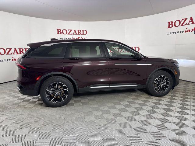new 2025 Lincoln Nautilus car, priced at $47,563