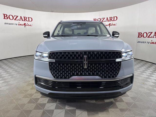 new 2025 Lincoln Navigator car, priced at $104,053