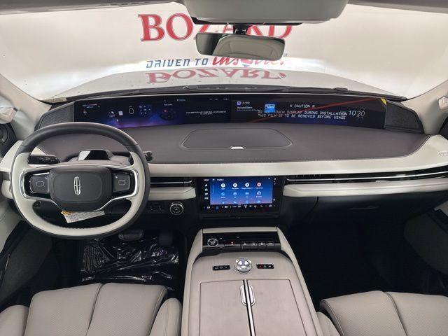 new 2025 Lincoln Navigator car, priced at $104,053