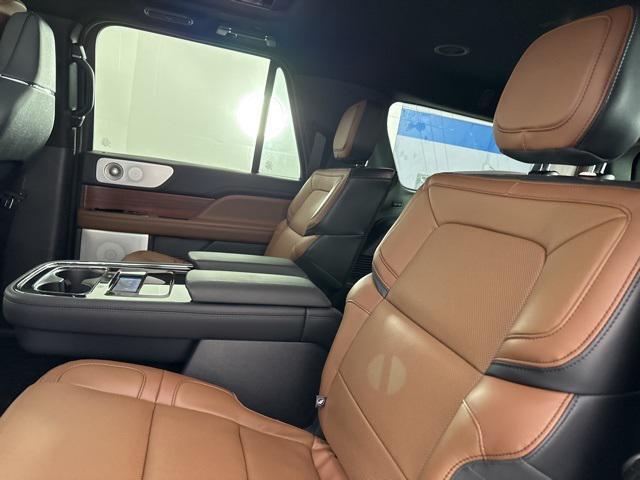 new 2024 Lincoln Navigator car, priced at $105,910