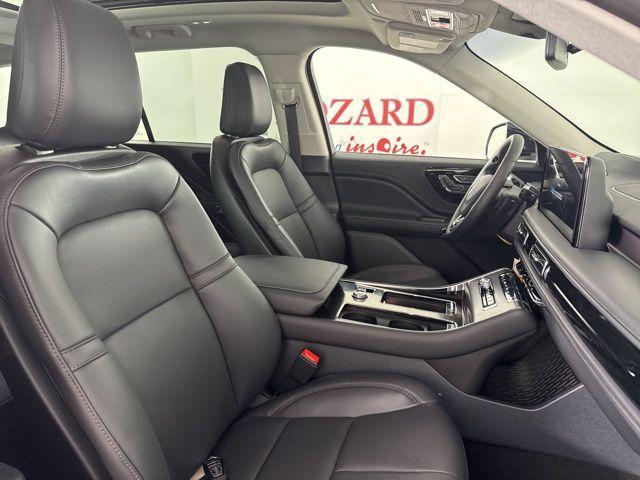 new 2025 Lincoln Aviator car, priced at $53,328