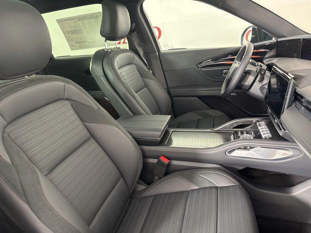 new 2025 Lincoln Nautilus car, priced at $54,968