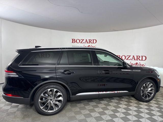 new 2025 Lincoln Aviator car, priced at $72,374