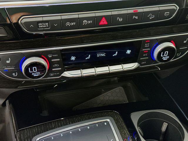 used 2019 Audi Q7 car, priced at $20,000