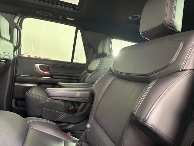 new 2025 Ford Expedition car, priced at $80,055