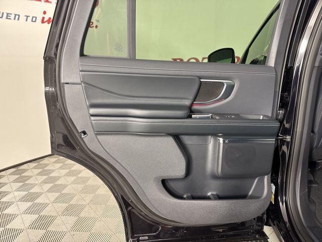 new 2025 Ford Expedition car, priced at $80,055