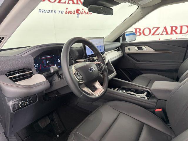 new 2025 Ford Explorer car, priced at $41,070