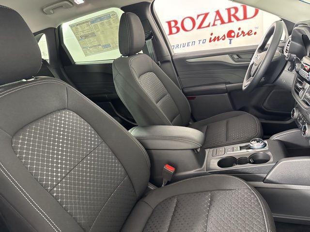 new 2025 Ford Escape car, priced at $25,900