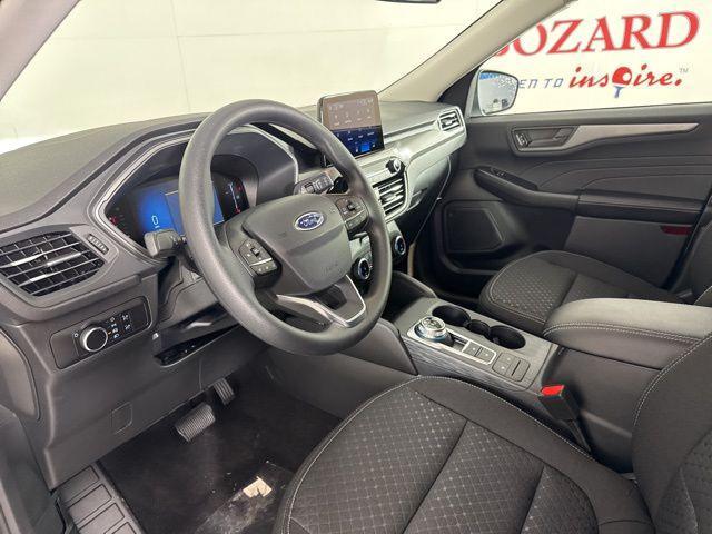 new 2025 Ford Escape car, priced at $25,900