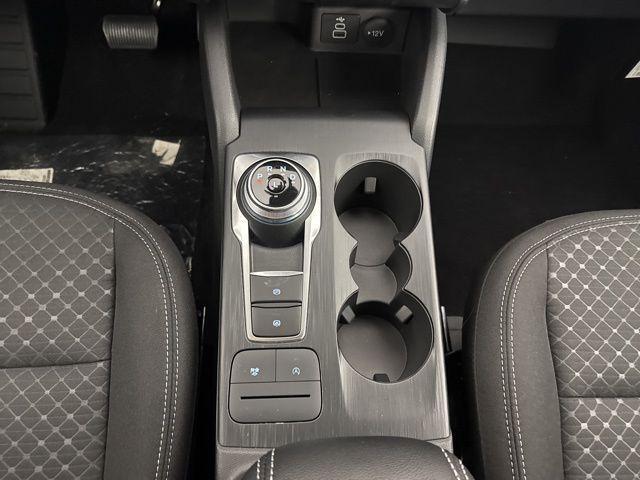new 2025 Ford Escape car, priced at $25,900