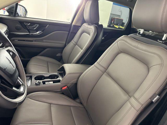 new 2025 Lincoln Corsair car, priced at $40,023