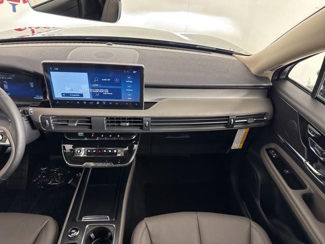 new 2025 Lincoln Corsair car, priced at $40,023