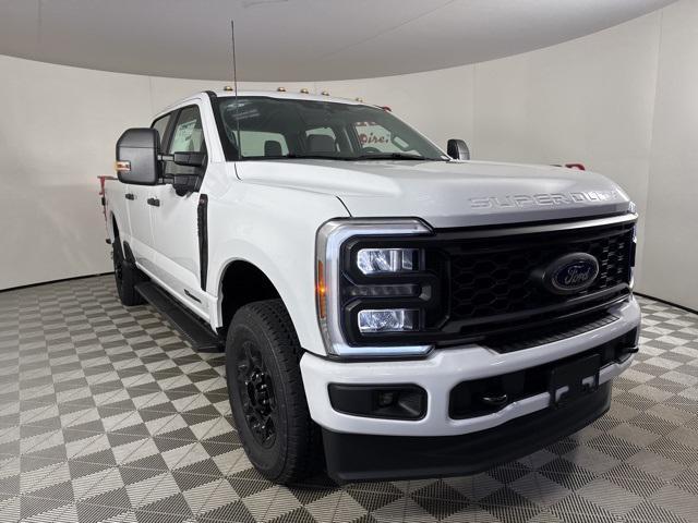 new 2024 Ford F-250 car, priced at $67,113