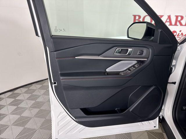 new 2025 Ford Explorer car, priced at $58,759