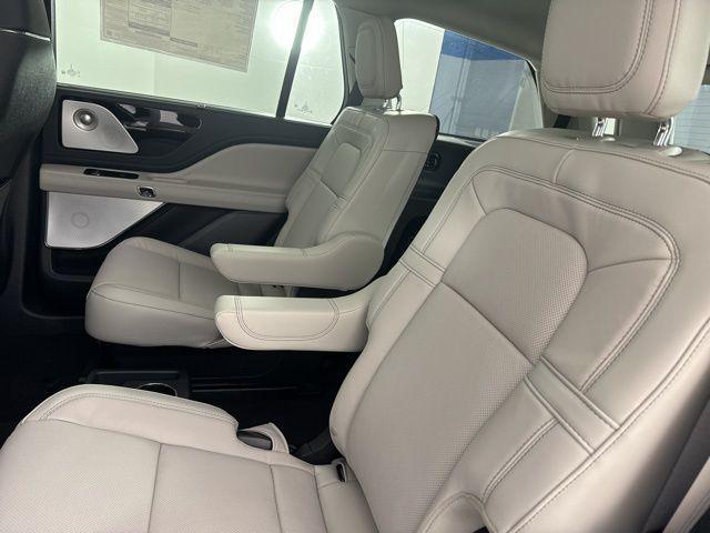 new 2025 Lincoln Aviator car, priced at $66,444