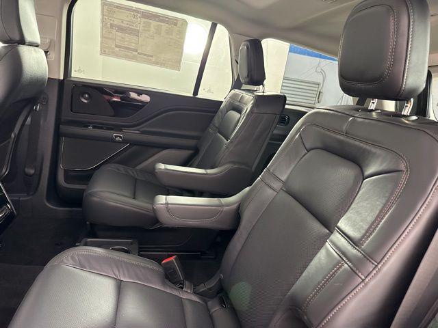 new 2025 Lincoln Aviator car, priced at $63,543