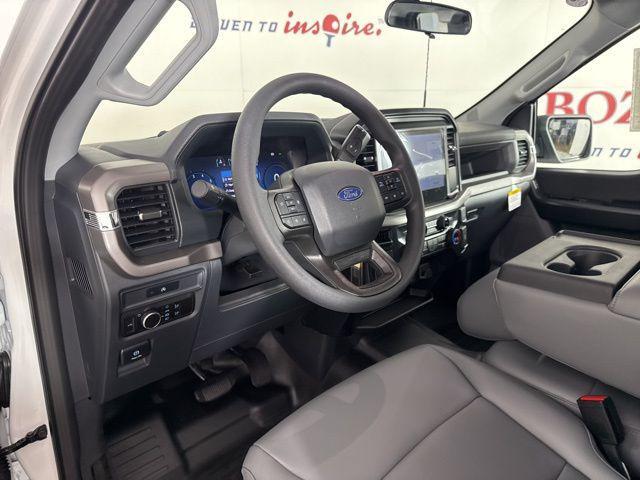 new 2025 Ford F-150 car, priced at $43,377