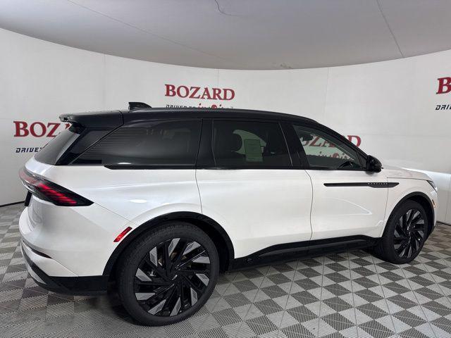 new 2025 Lincoln Nautilus car, priced at $68,184