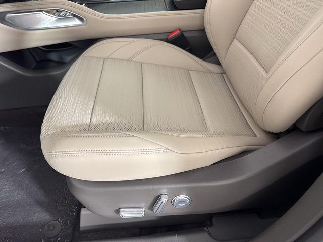 new 2025 Lincoln Nautilus car, priced at $68,184