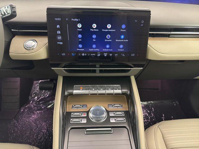 new 2025 Lincoln Nautilus car, priced at $68,184
