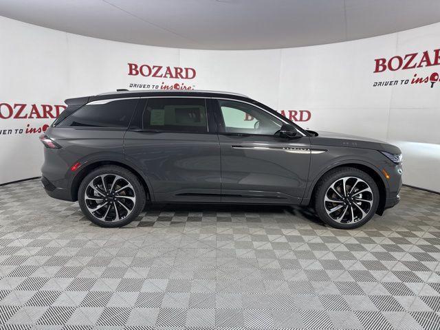 new 2025 Lincoln Nautilus car, priced at $77,645