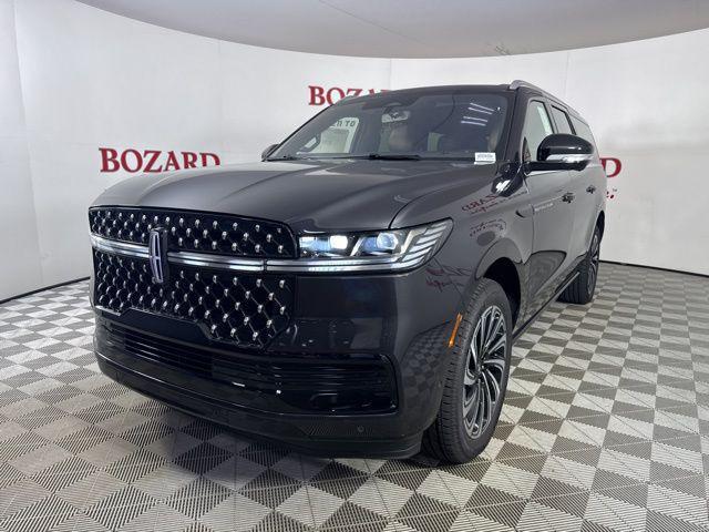 new 2025 Lincoln Navigator car, priced at $121,480