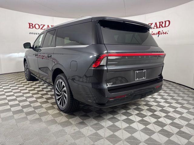 new 2025 Lincoln Navigator car, priced at $121,480