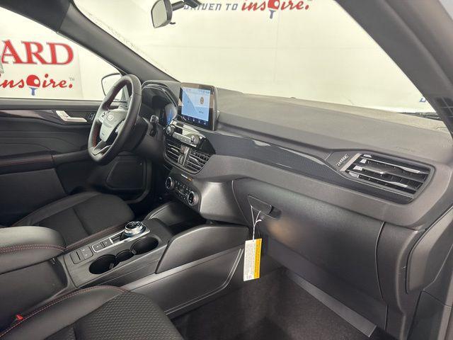 new 2025 Ford Escape car, priced at $31,600