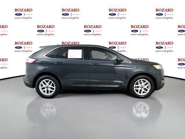used 2021 Ford Edge car, priced at $17,000