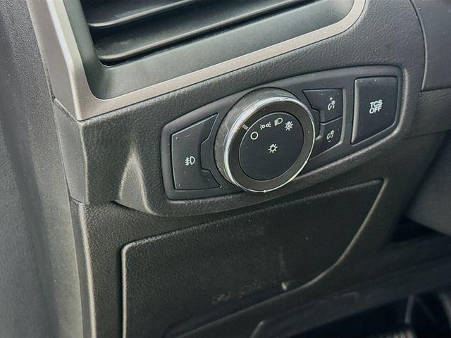 used 2021 Ford Edge car, priced at $17,000